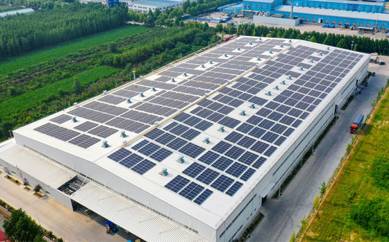Construcción de estructuras de acero de carga para uso industrial, comercial y residencial
