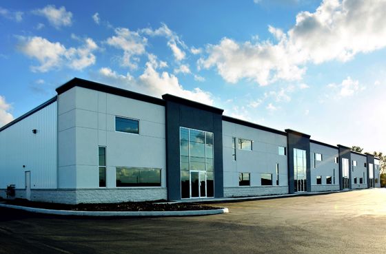 Construcción prefabricada de estructuras de acero con vigas H