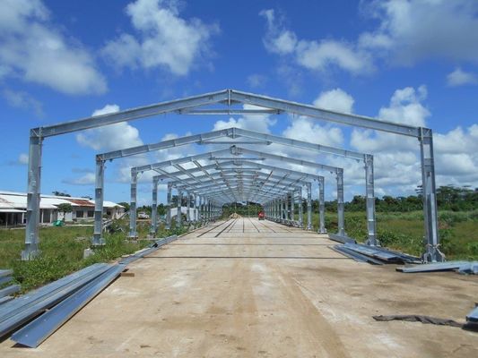 Fabricación de estructuras de acero Peb de alta resistencia para talleres de almacenes y centros comerciales