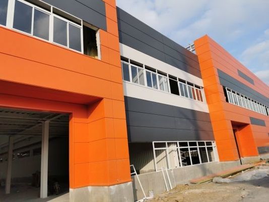 Taller prefabricado de estructuras de acero pesado con diseño flexible