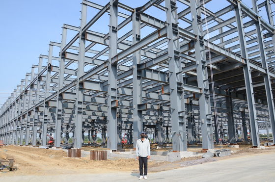 ISO9001 Prefabricados estructura de acero ligero Edificio Construcción Talleres de metal cobertizos