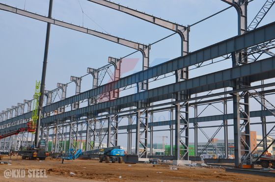 Puente Estructura prefabricada de acero Guarnición Fabricación de marco de metal Empresa Estructura de acero de metal Edificio de almacén