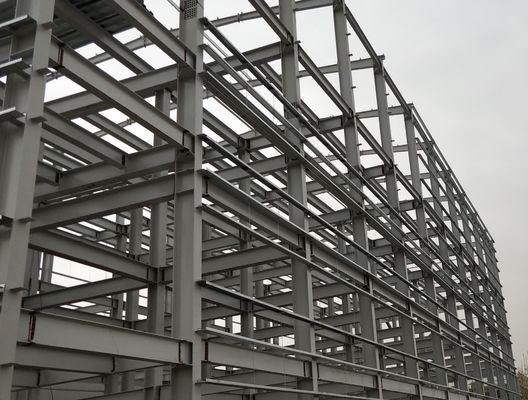 Edificio prefabricado de 2 a 3 pisos de altura con estructura seccional de acero
