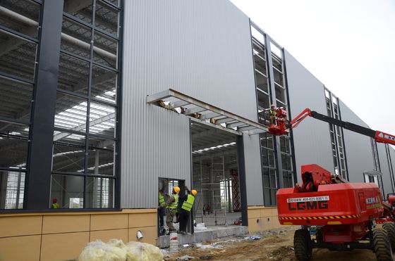 Almacén hangar con estructura de acero certificado ISO por KXD con soporte de diseño gratuito