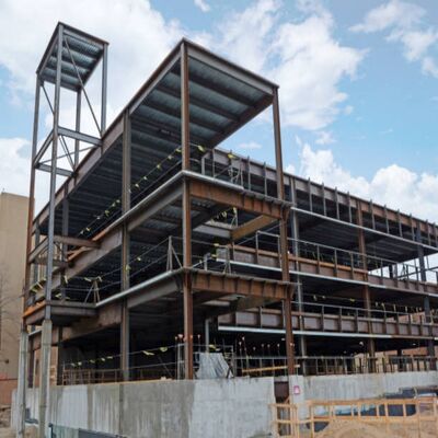 Diseño personalizado de estructura de acero de alta resistencia con larga vida útil para uso industrial y comercial